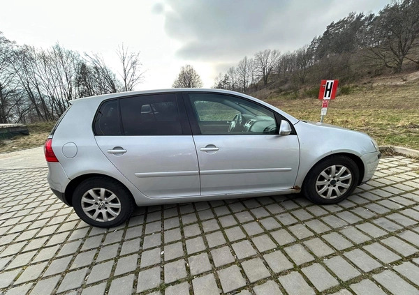 Volkswagen Golf cena 9800 przebieg: 348000, rok produkcji 2006 z Rumia małe 29